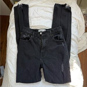 Abercrombie Ultra High Rise 90s Straight Jeans - Size 24